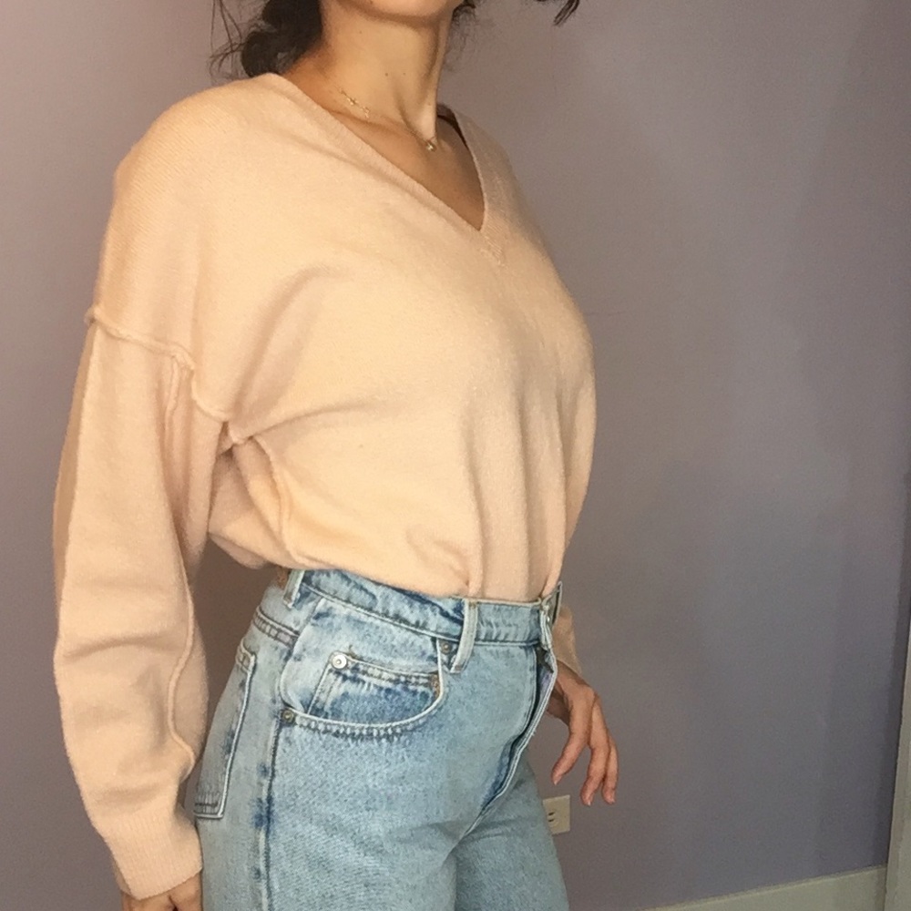 Pink Pull Over Sweater Size 6 V Neck